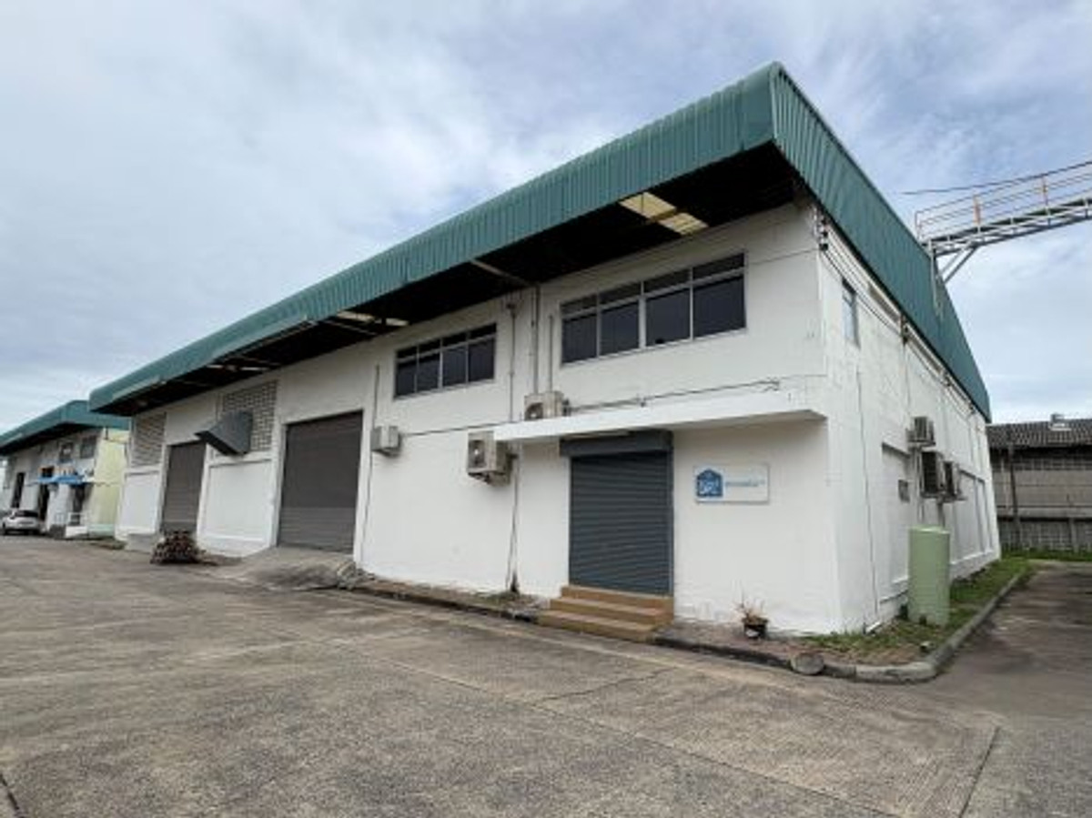 For RentHome OfficeSamut Prakan,Samrong : 🔥Hot Deal warehouse and office for rent 936 sq m on King Kaew Road📦🚚  Near Suvarnabhumi Airport‼️