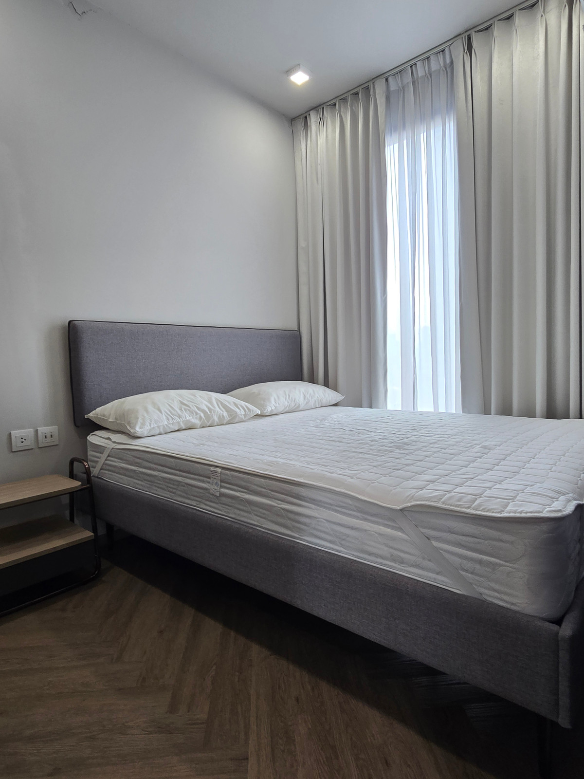 ให้เช่าคอนโด : Chapter Chula Samyan【𝐑𝐄𝐍𝐓】🔥อบอุ่นนุ่มลึก ฟีลพักผ่อนแบบไม่เร่งรีบ🔥 ติดต่อไลน์ไอดี: @hacondo