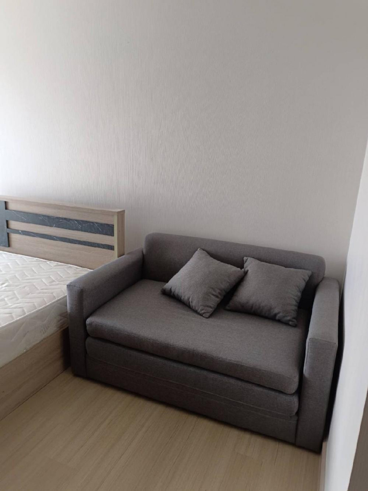 For RentCondoThaphra, Talat Phlu, Wutthakat : Supalai Park Talat Phlu Station【𝐑𝐄𝐍𝐓】🔥Spacious, airy room, easy to use, comfortable for long-term living🔥 Contact Line ID: @hacondo