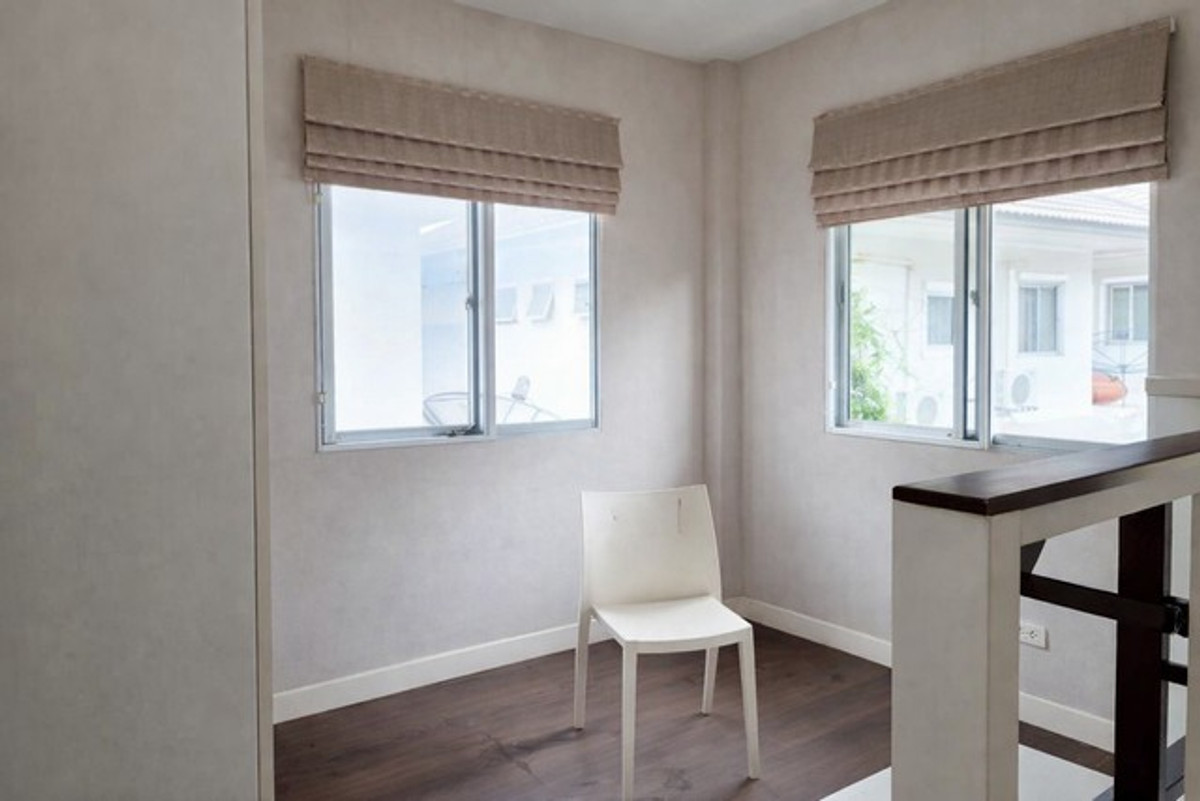 For SaleMin Buri, Romklao : Semi-detached house with detached house feel, Prompat Priva, lots of space, 144 sq m., project main line. Answering the needs of starting families