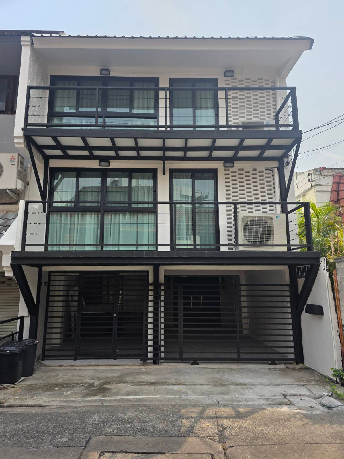 For RentTownhomeVipawadee, Don Mueang, Lak Si : Townhome for rent, near Vibhavadi Hospital, just 4 minutes.