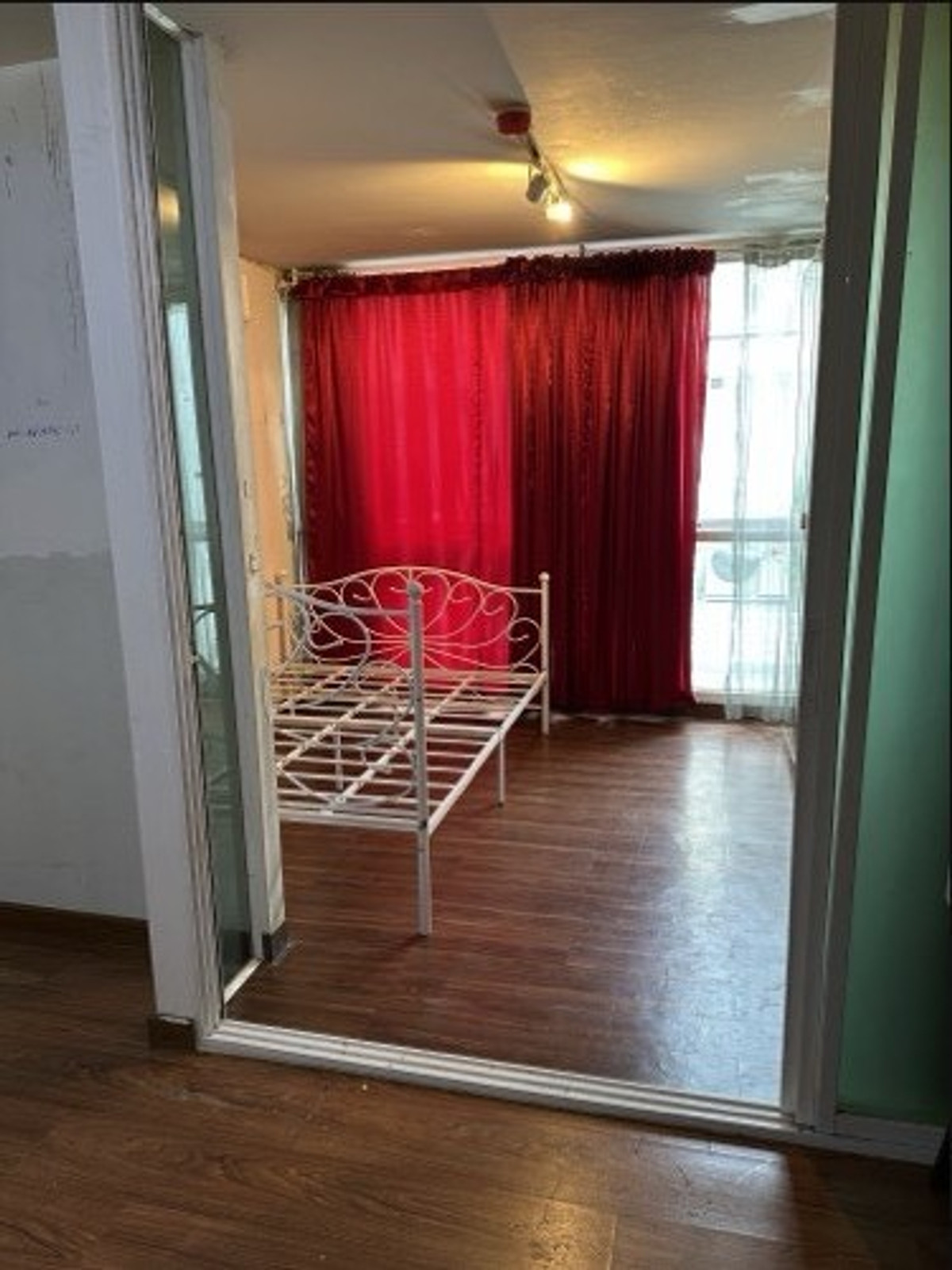 For SaleCondoAri,Anusaowaree : (Code S5383) Condo for sale Chateau In Town Phaholyothin 11 near BTS Ari.