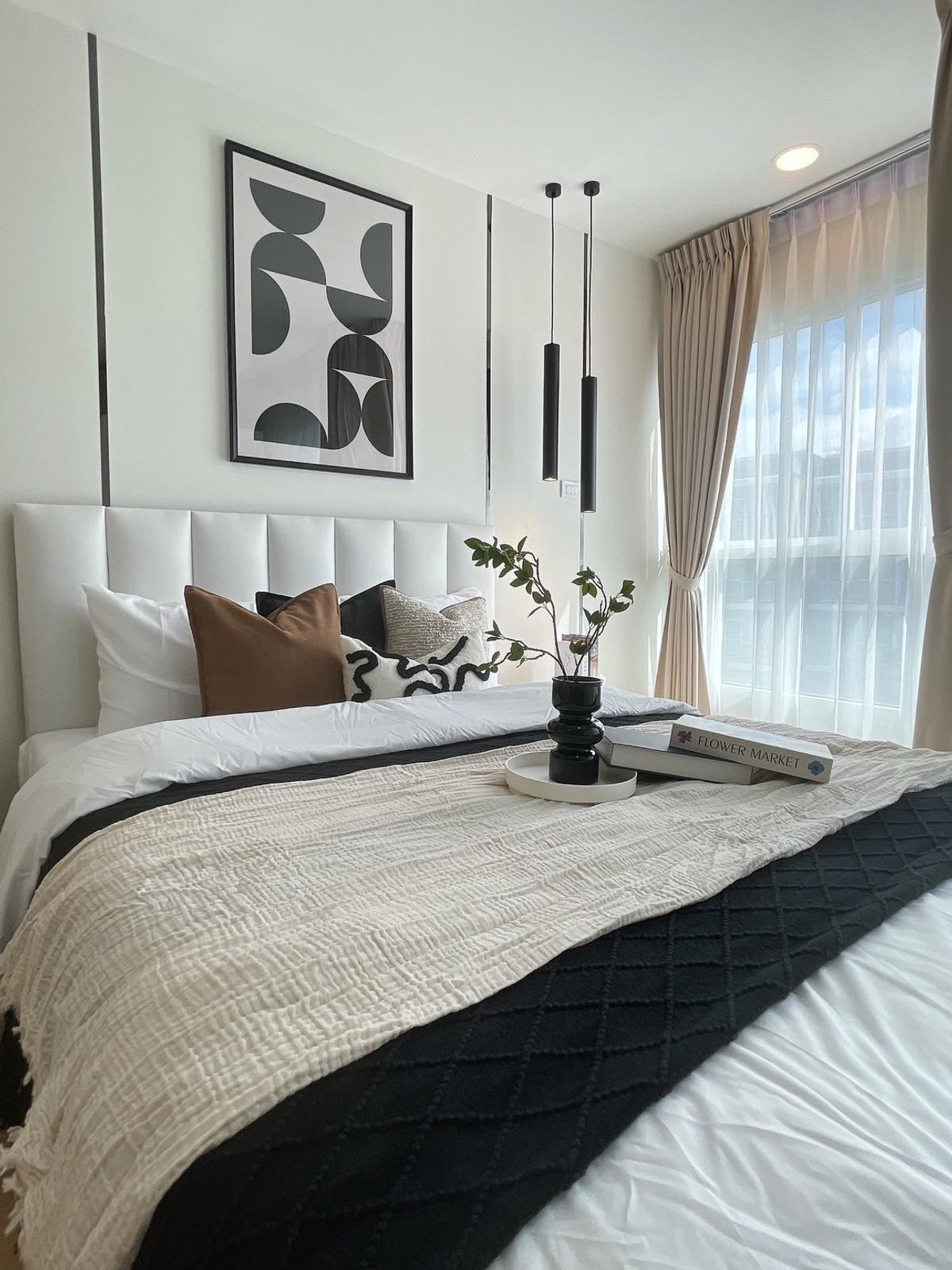 ขายคอนโดเลียบทางด่วนรามอินทรา : WE Condo Ekkamai - Ramindra / Studio (FOR SALE), วี คอนโด เอกมัย - รามอินทรา / สตูดิโอ (ขาย) AMP004