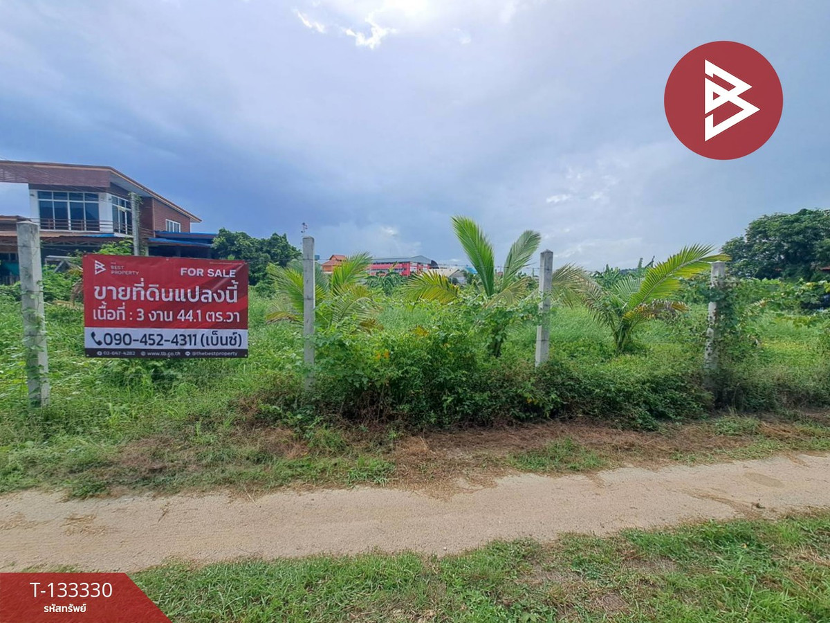 For SaleLandChai Nat : Empty land for sale, area 344.1 square wah, Ban Kluay, Mueang Chainat.