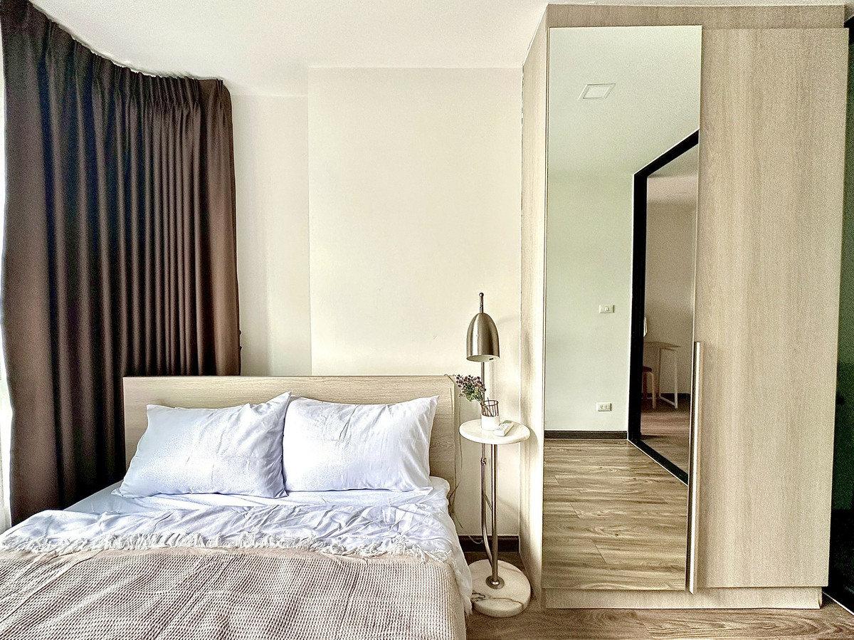 For RentCondoRatchadapisek, Huaikwang, Suttisan : Low-rise condo with a beautiful unit, comfortable to live in, and a peaceful atmosphere