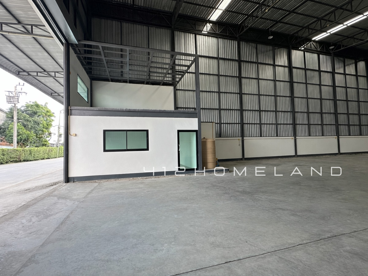 For RentWarehouseSamut Prakan,Samrong : Warehouse for rent, 1,000 sq m., Soi Wat Nam Daeng, new condition, water and electricity ready, large vehicles can easily enter, Bang Phli, Samut Prakan.
