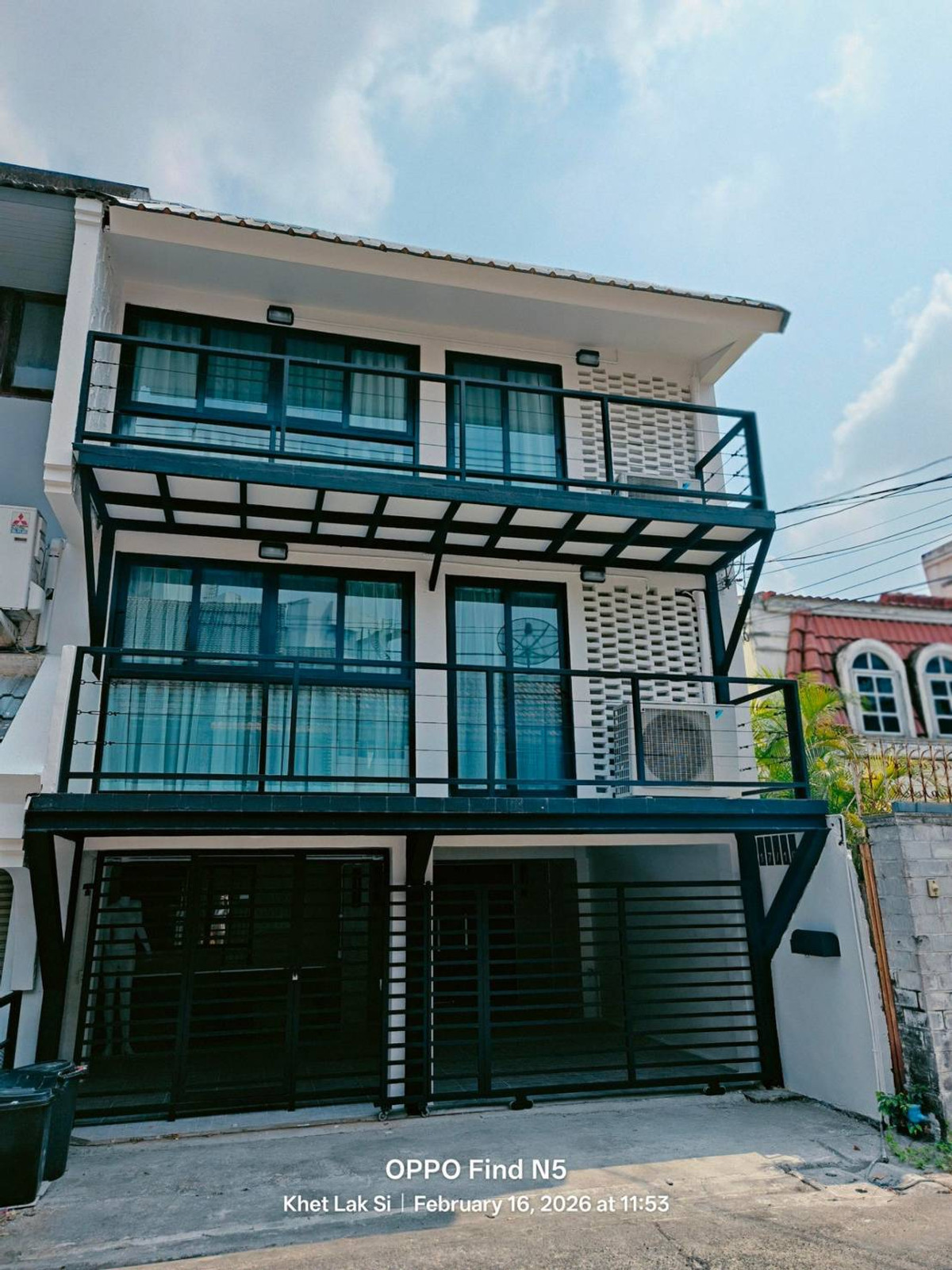 ให้เช่าทาวน์โฮมวิภาวดี ดอนเมือง หลักสี่ : ให้เช่าทาวน์โฮม ใกล้ โรงพยาบาลวิภาวดี เพียง 4 นาที