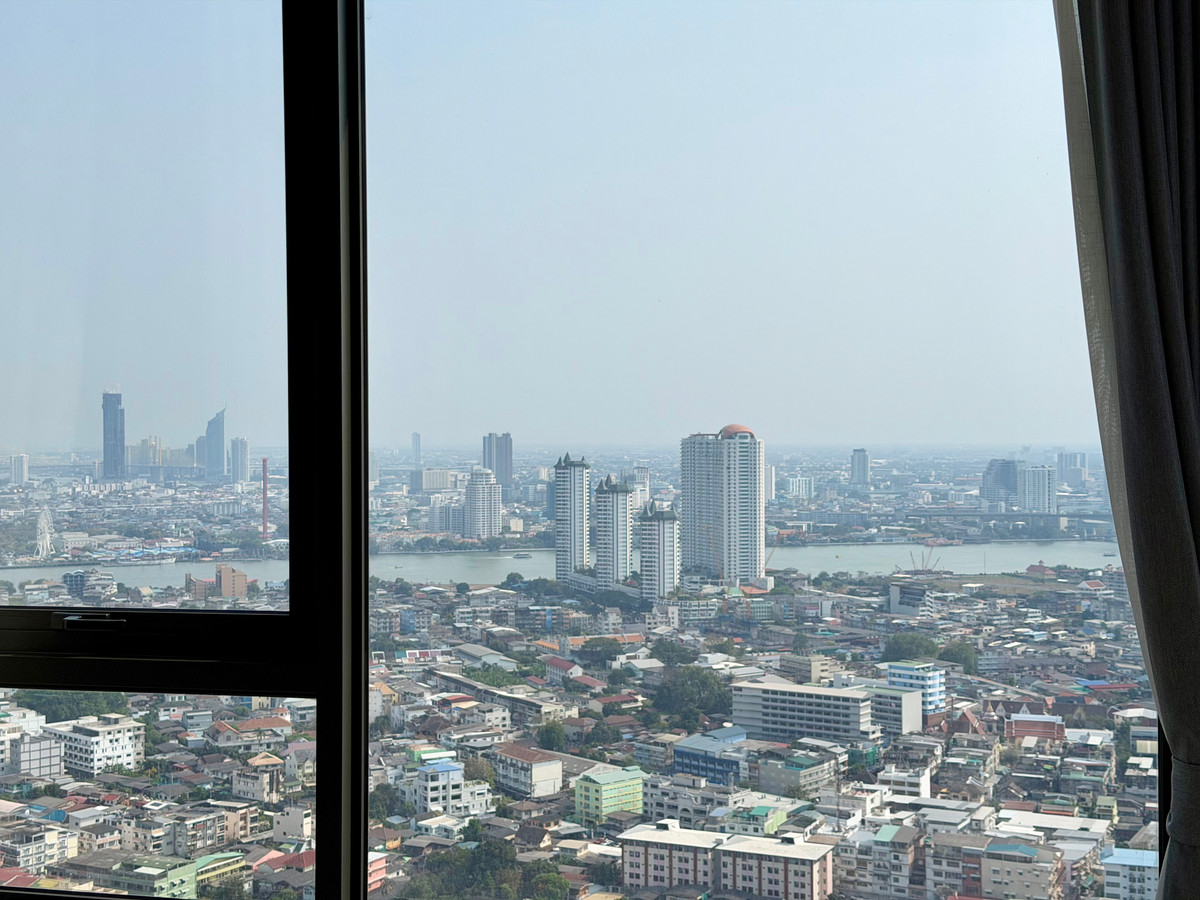 For SaleCondoWongwianyai, Charoennakor : One bedroom plus, river view, the most beautiful in the project, got a corner room, the most beautiful layout, call 0946503223