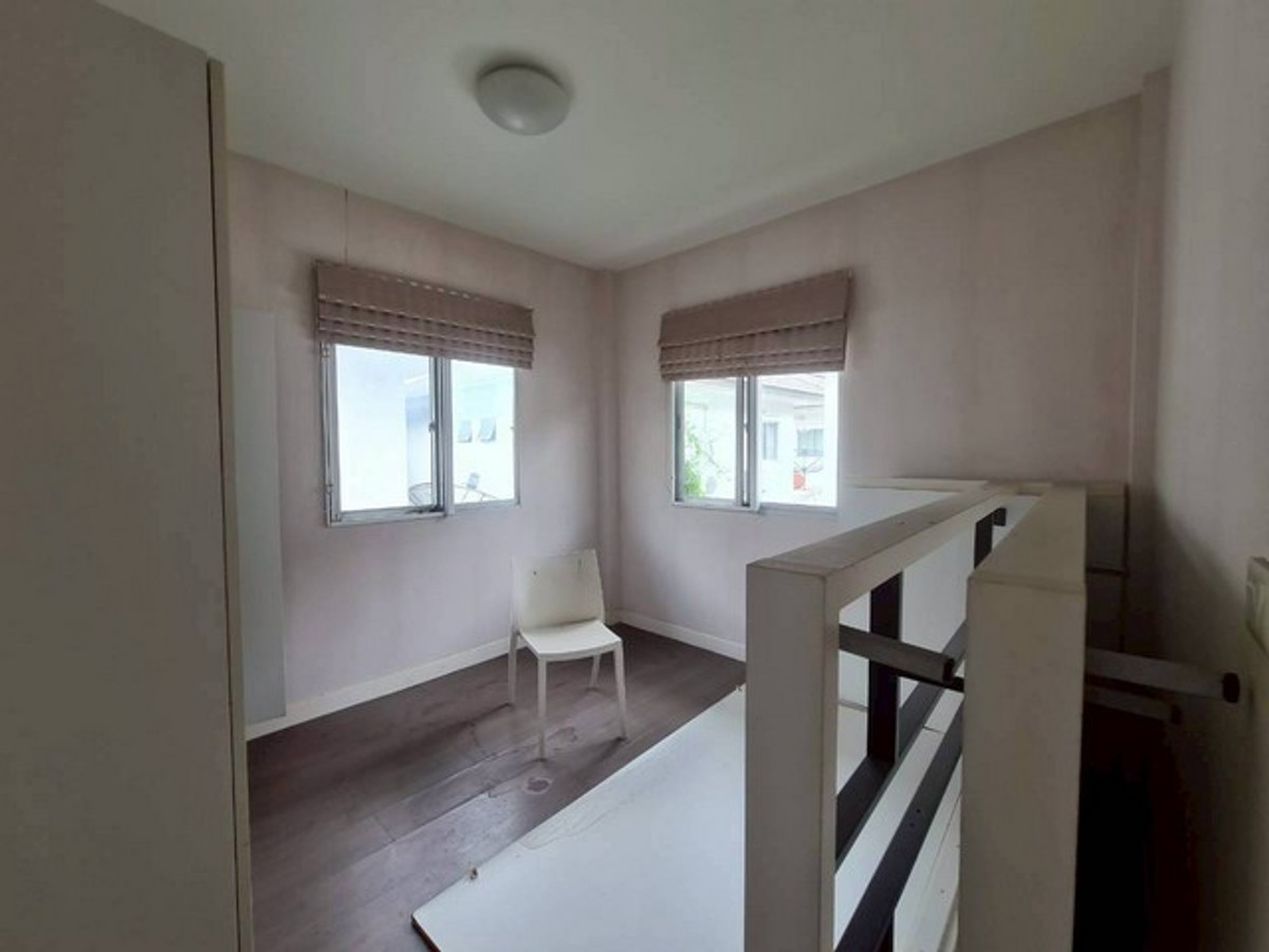 For SaleMin Buri, Romklao : Semi-detached house with detached house feel, Prompat Priva, lots of space, 144 sq m., project main line. Answering the needs of starting families