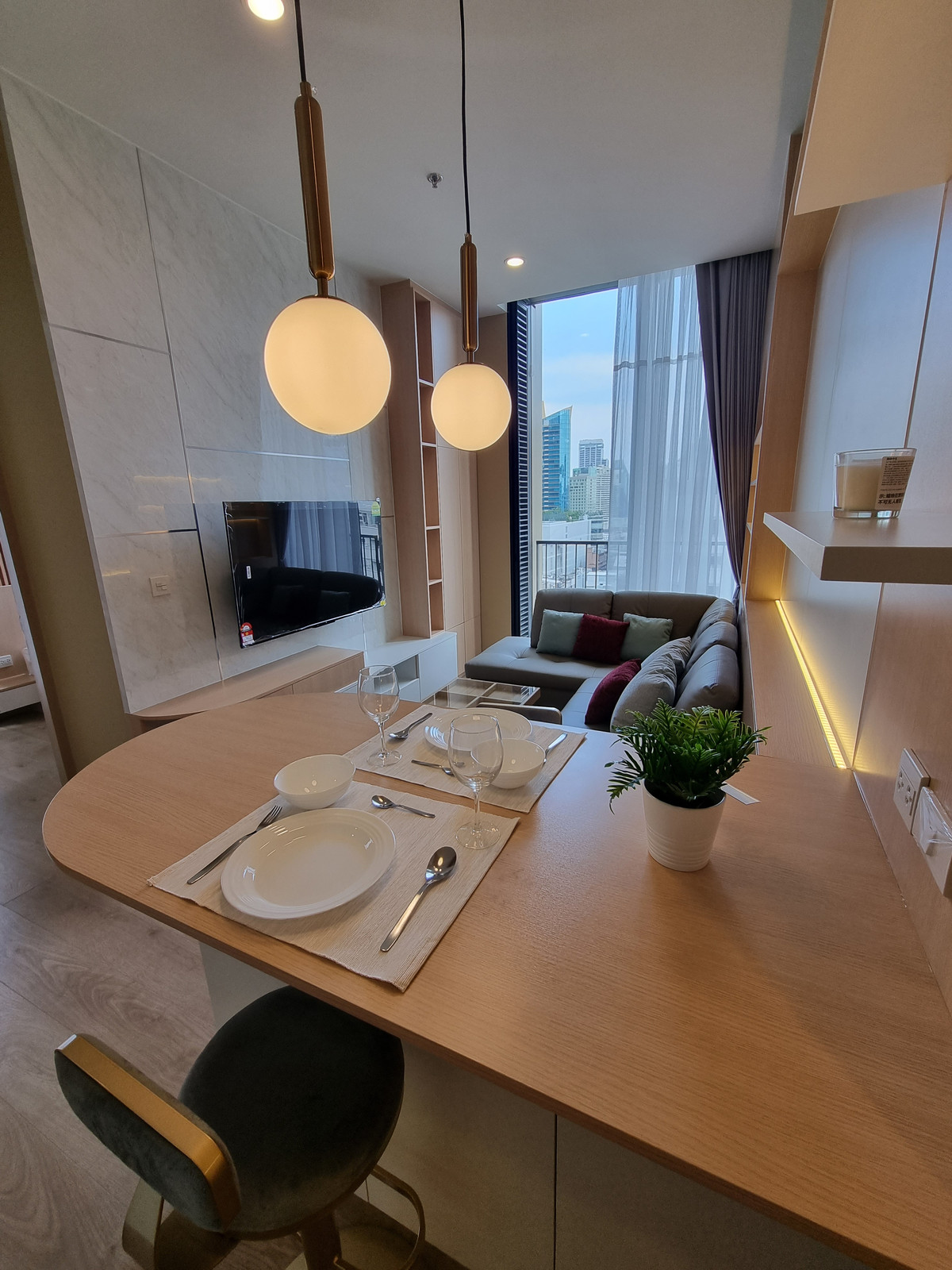 ให้เช่าคอนโดสุขุมวิท อโศก ทองหล่อ : 🟦🟩 [For Rent] Noble BE19 Sukhumvit | 44.5 sq.m | 19th Floor | 40,000 THB/Month | Ref: UE0009 | LINE: @747caxmk 🟩🟦