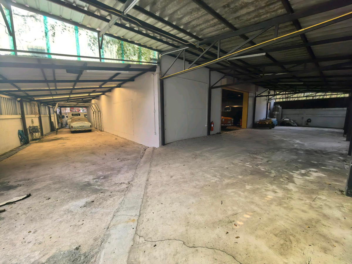 For SaleWarehousePhutthamonthon, Salaya : Large warehouse for sale with office, Phutthamonthon Sai 2