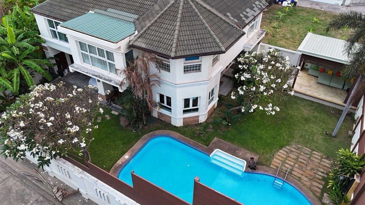 ขายบ้านมีนบุรี-ร่มเกล้า : ขายบ้านเดี่ยว ธารารมย์ รามคำแหง 150 รีโนเวทใหม่ สระว่ายน้ำส่วนตัว ใกล้ BTS น้อมเกล้า
