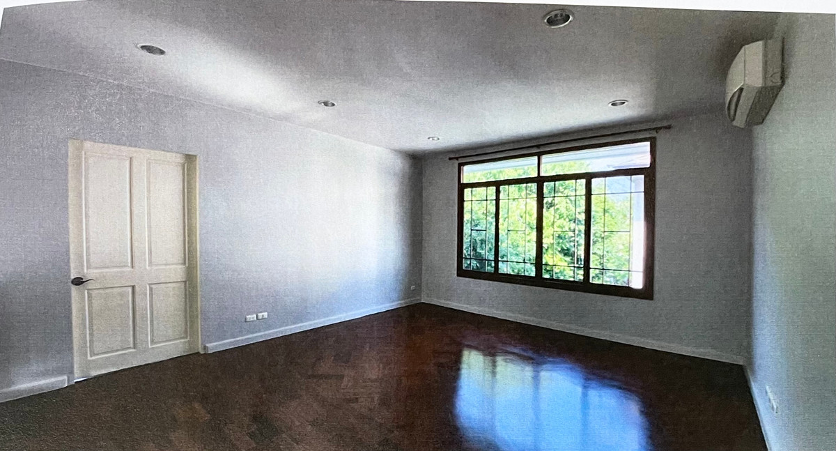 For RentHousePattanakan, Srinakarin : Luxury House For RENT : Narasiri Pattanakan - Srinakarin only 20 minute to Thonglor, 5 bedrooms