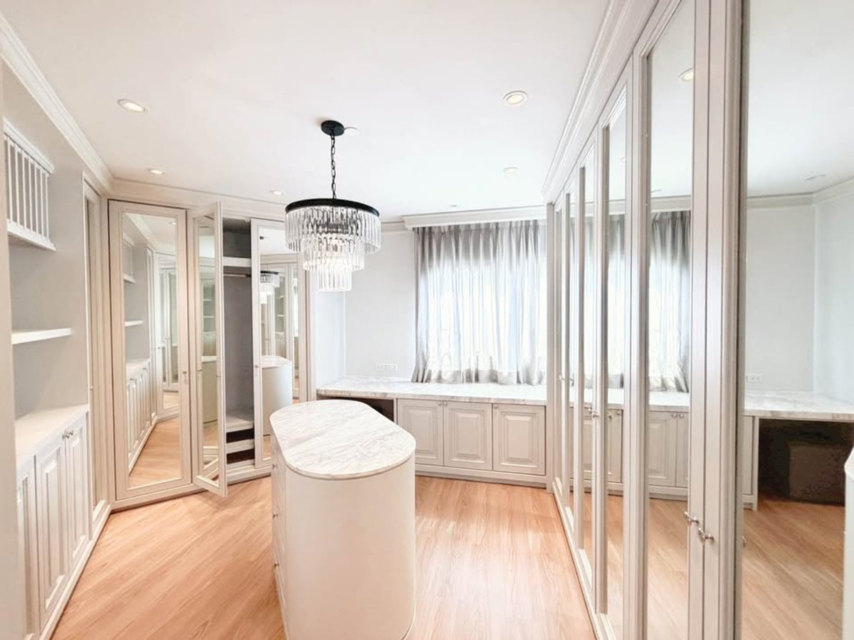 ขายคอนโดสาทร นราธิวาส : Sathorn Gardens / 1 Bedroom (FOR SALE), สาธรการ์เด้นส์ / 1 ห้องนอน (ขาย) PT021 