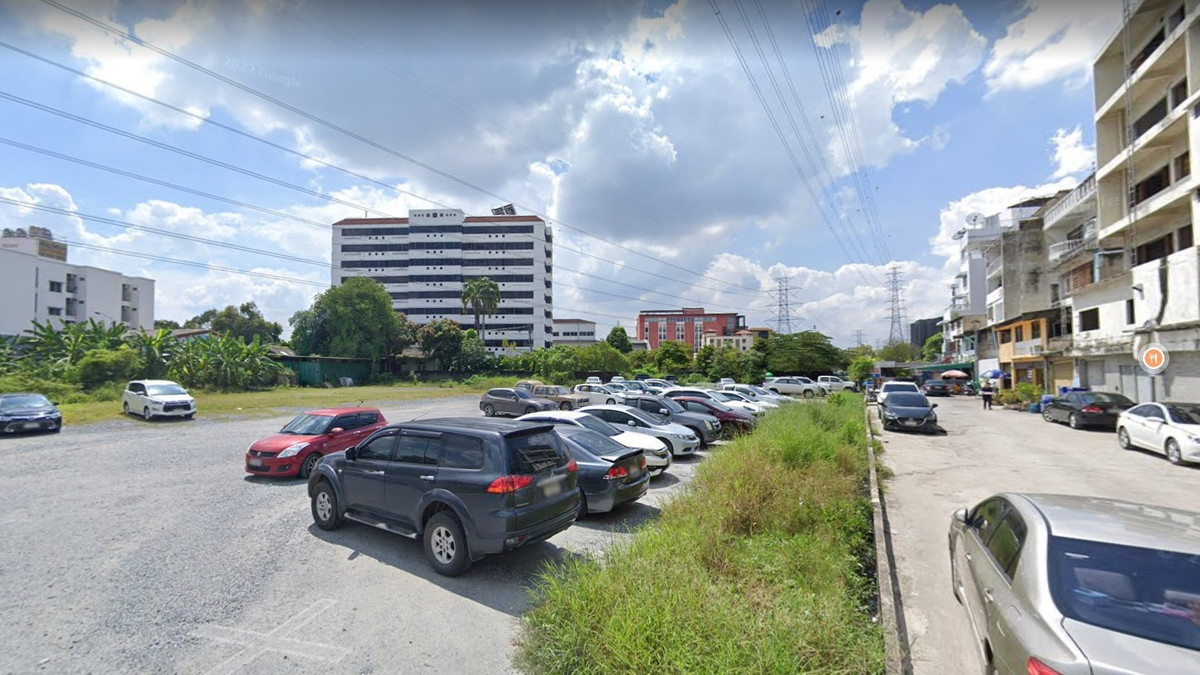 ขายอาคารพาณิชย์พัฒนาการ ศรีนครินทร์ : LUCK ขาย🏠อาคารพาณิชย์ 2 คูหา ติดถนนพัฒนาการ 