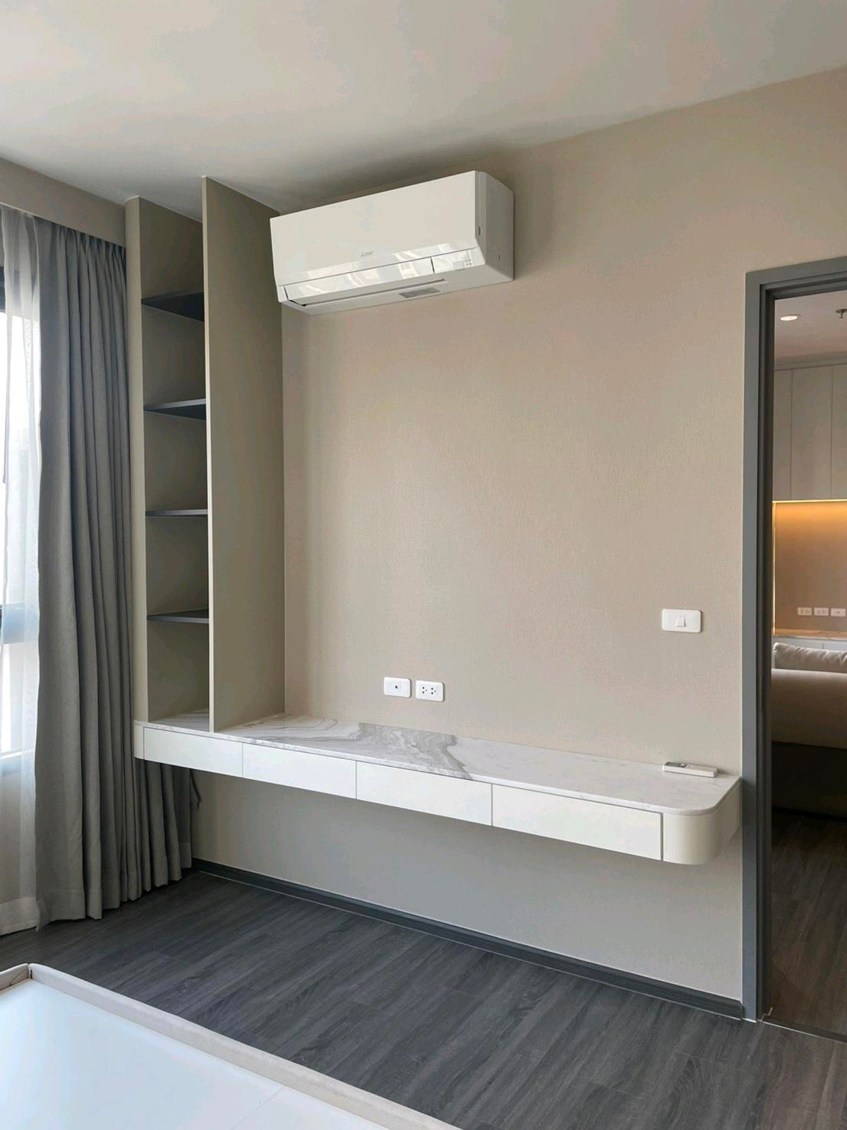 For RentCondoKhlongtoei, Kluaynamthai : Ready to Move-In on March 2026
(Newly Decorated 3 Bedroom 110sqm)