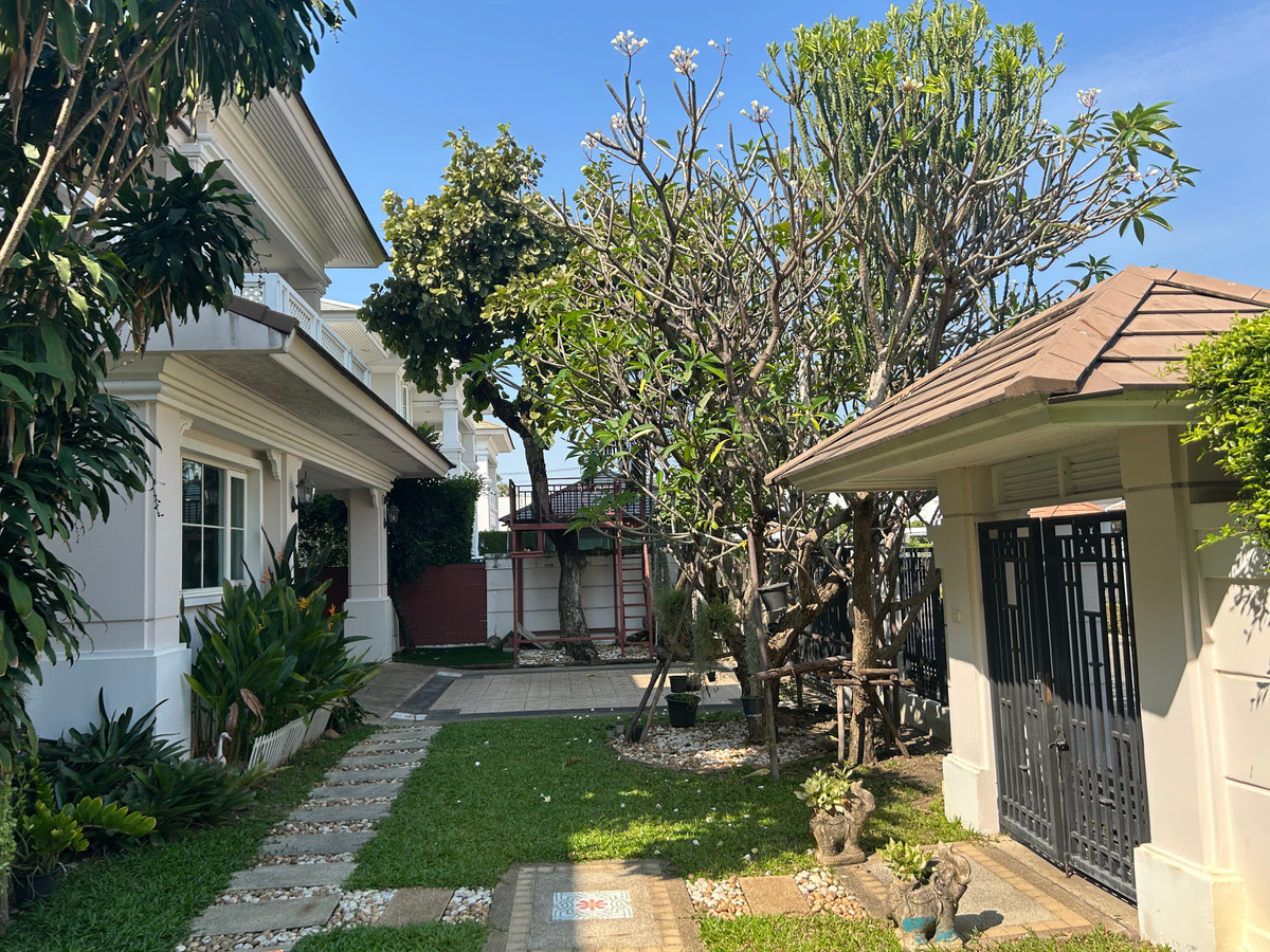 ให้เช่าบ้านปิ่นเกล้า จรัญสนิทวงศ์ : [For Rent] Single House  Project: Ladawan Sathon-ratchaphruek 