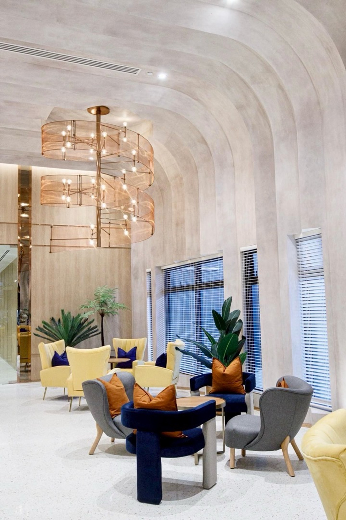 ขายคอนโดรัชดา ห้วยขวาง : ขาย XT ห้วยขวาง ห้องมุมชั้นสูง ขายพร้อมผู้เช่า ห้องใหม่สภาพดี สนใจทักได้ค่ะ😊