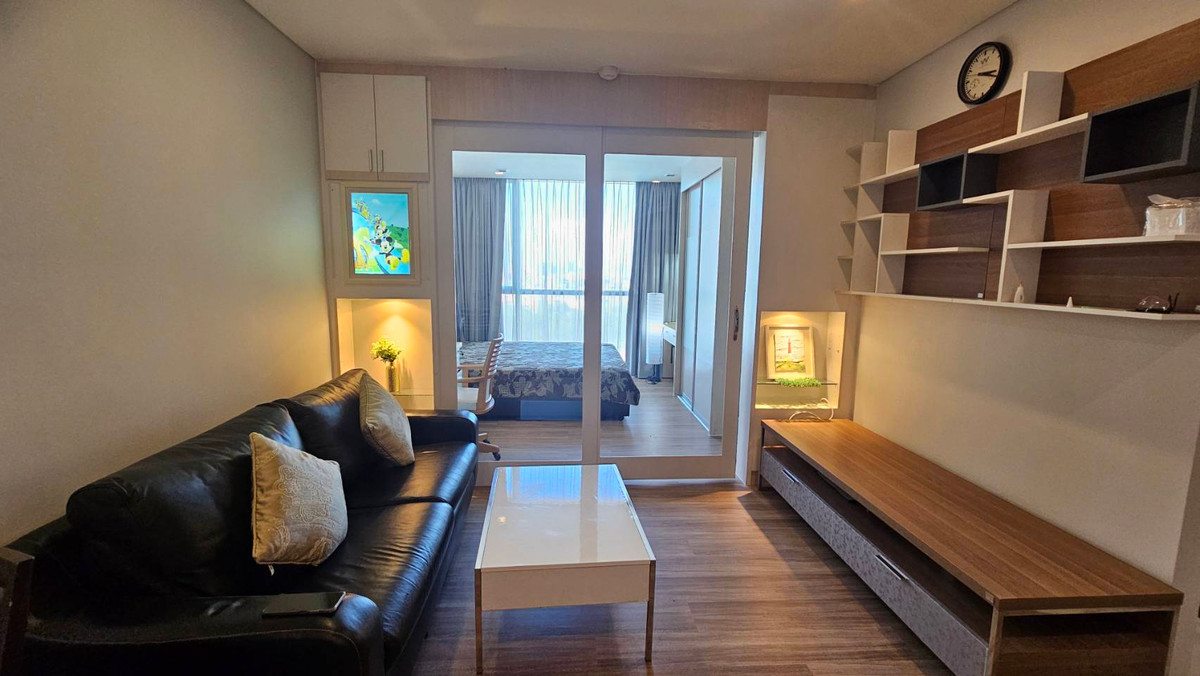 ให้เช่าคอนโดอ่อนนุช อุดมสุข : คอนโดสตูดิโอ 40 ตารางเมตร ที่เลอลุก ให้เช่า 19,000 บาทต่อเดือน สุขุมวิท 71 สถานีรถไฟฟ้า BTS พระโขนง