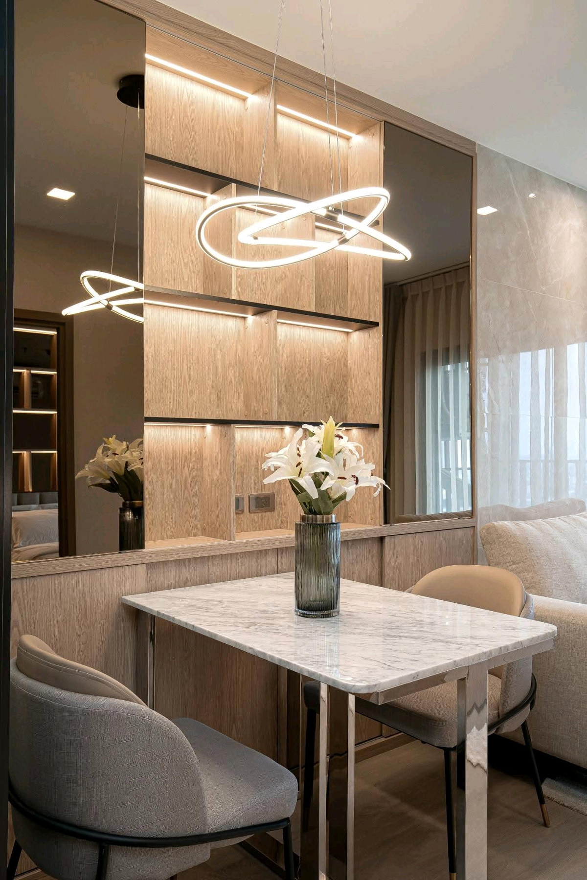 For RentCondoLadprao, Central Ladprao : For rent, Life Phahon Ladprao, Life Phahon-Ladprao, near Central Ladprao, near BTS Ladprao.