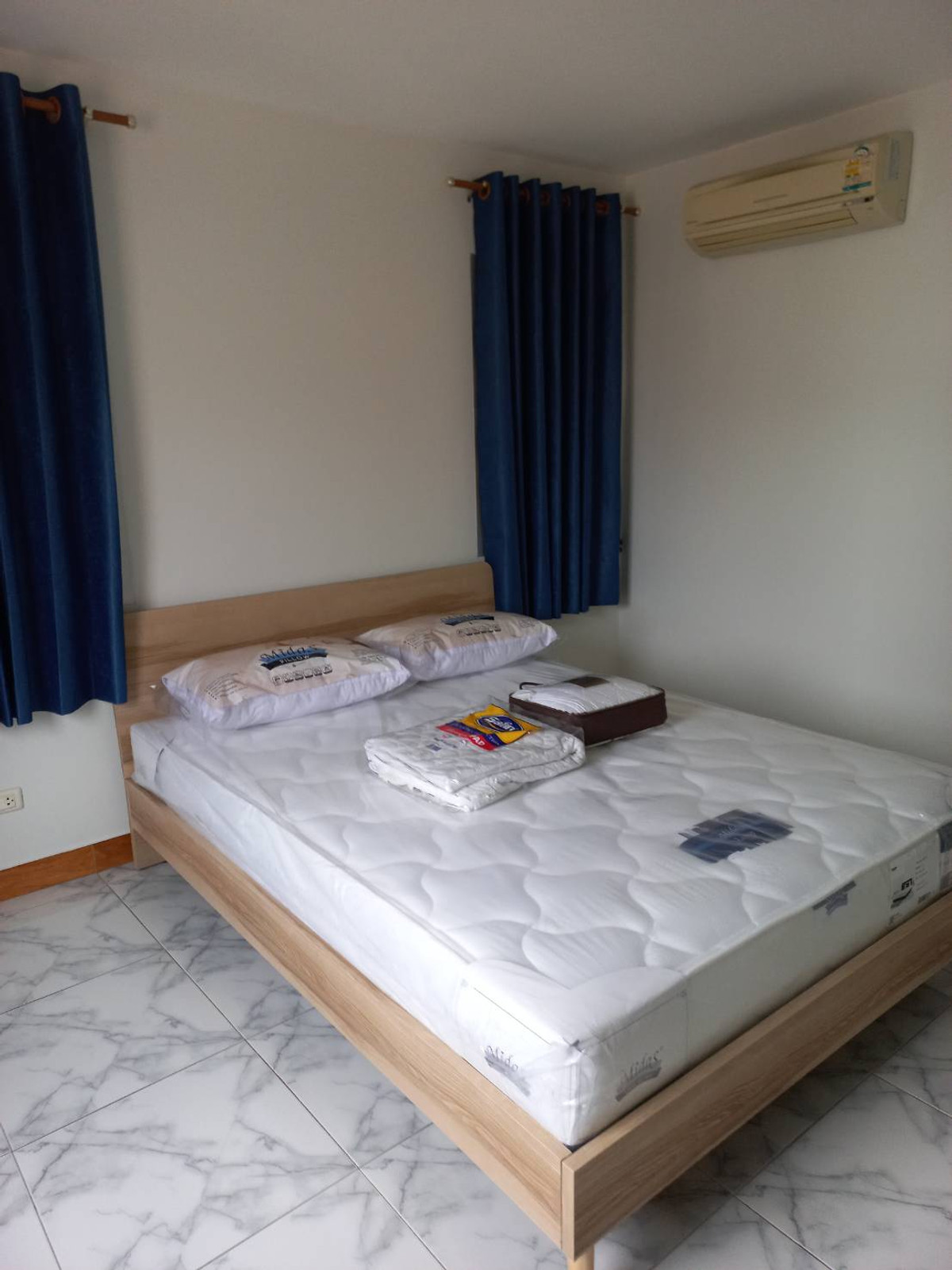 For SaleCondoSiam Paragon ,Chulalongkorn,Samyan : One Siam【𝐒𝐄𝐋𝐋 & 𝐑𝐄𝐍𝐓】🔥A dynamic and versatile image, perfect for professionals and those with a vibrant lifestyle.🔥 Contact Line ID: @hacondo