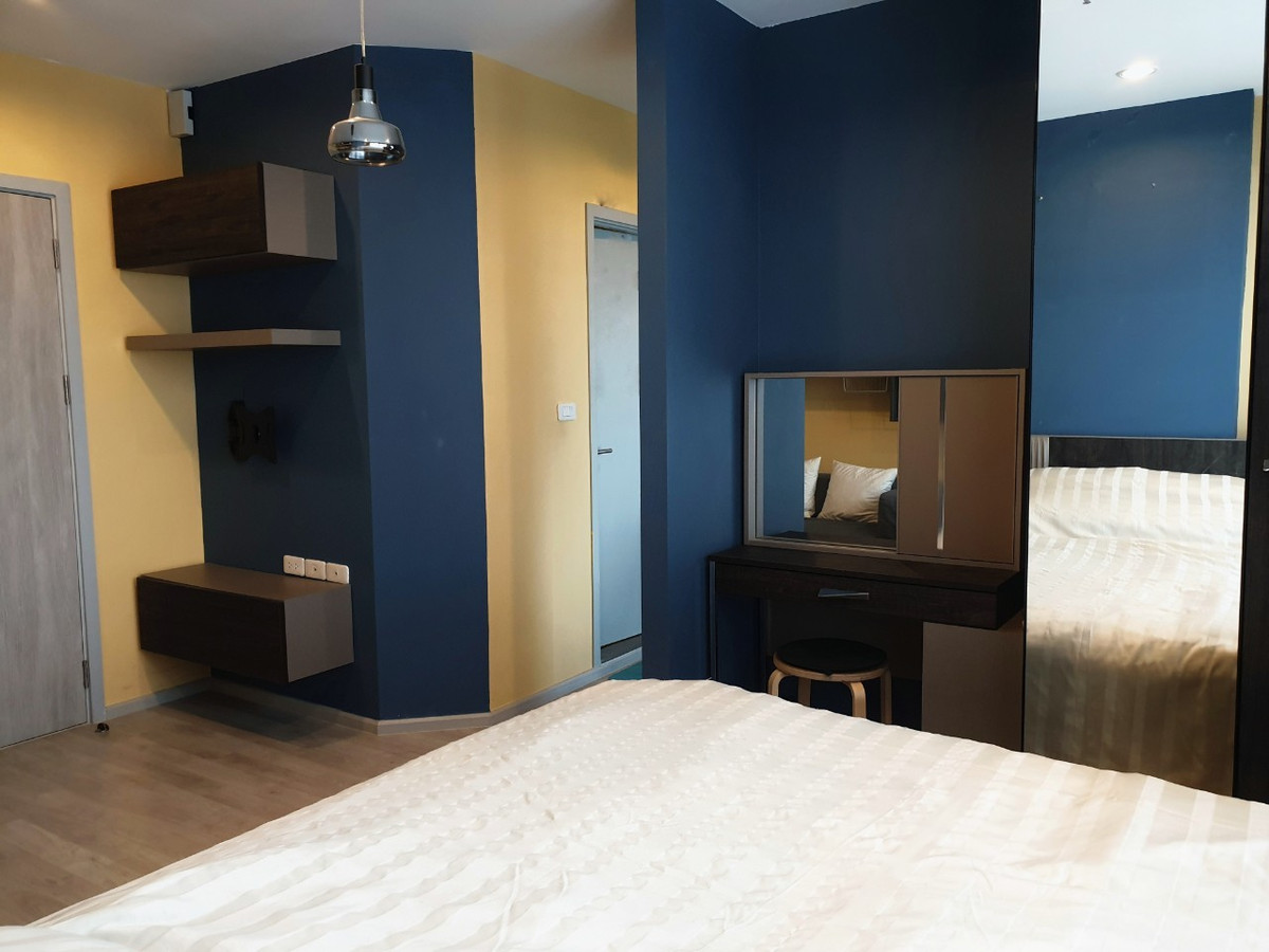 ขายคอนโดปิ่นเกล้า จรัญสนิทวงศ์ : ขาย Ideo mobi charan-interchange ไอดีโอ โมบิ จรัญ - อินเตอร์เชนจ์ ใกล้ MRT บางขุนนนท์ ติดถนนจรัญ ใกล้ศิริราช ทำเลเยี่ยม 