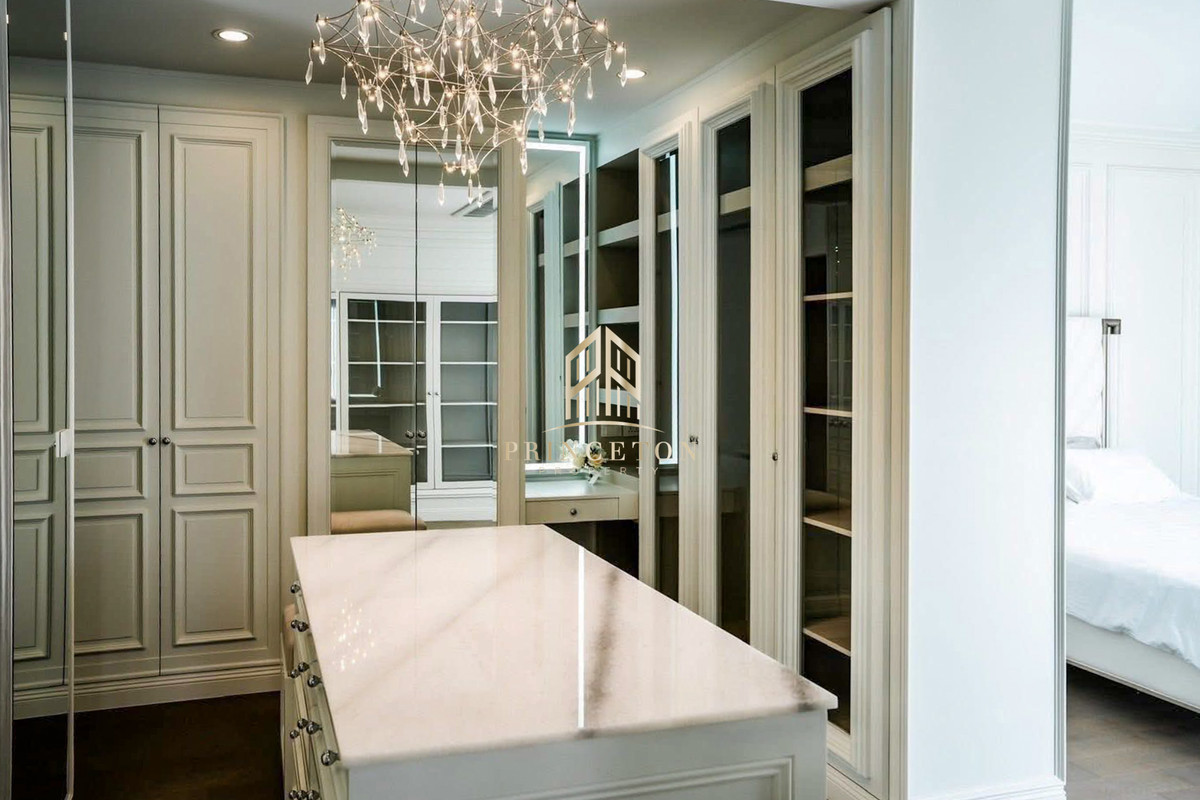 For RentHousePattanakan, Srinakarin : Luxury House Vana Residence Rama 9 Srinakarin 📞092-4252445