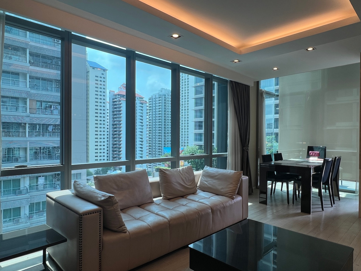 ขายคอนโดสุขุมวิท อโศก ทองหล่อ : คอนโด 2 ห้องนอน ดูแพล็กซ์ มีระเบียง ใกล้รถไฟฟ้าอโศก