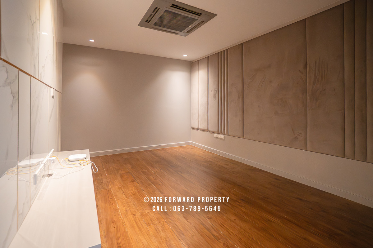 ให้เช่าโฮมออฟฟิศสุขุมวิท อโศก ทองหล่อ : ให้เช่าอาคาร 5 ชั้นทำเลทองหล่อ เหมาะสำหรับอยู่อาศัยหรือทำโฮมออฟฟิศ 