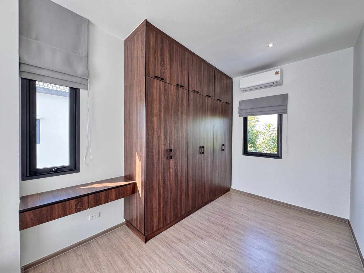 For RentSamut Prakan,Samrong : 💥ForRent💥3Bed •  Grande Pleno Sukhumvit–Bangna 🏡 Near Mega Bangna 🐶🐱 Pet Friendly* Ready to move in ‼️  Fully Furnished ✨