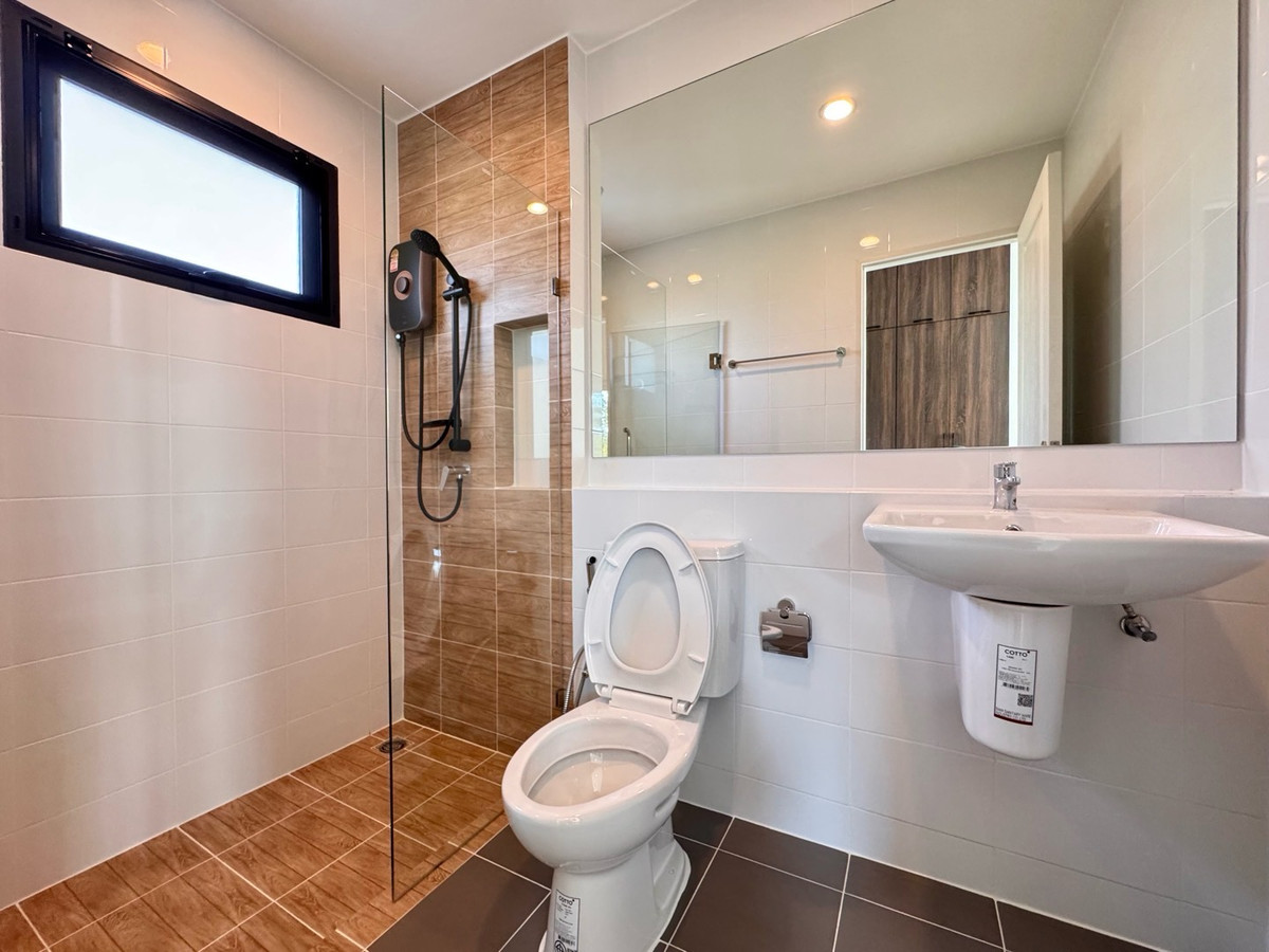 For RentSamut Prakan,Samrong : 💥ForRent💥3Bed •  Grande Pleno Sukhumvit–Bangna 🏡 Near Mega Bangna 🐶🐱 Pet Friendly* Ready to move in ‼️  Fully Furnished ✨