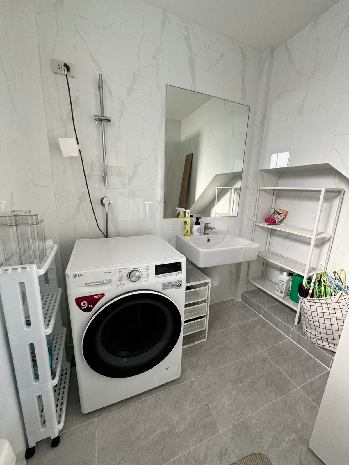 ให้เช่าทาวน์โฮมอ่อนนุช อุดมสุข : ให้เช่าทาวน์โฮม 3 ชั้นใหม่ Q Prime สุขุมวิท77 (46 ตร.ว.) 3 นอน 4 น้ำ หลังมุม มีสวนส่วนตัว