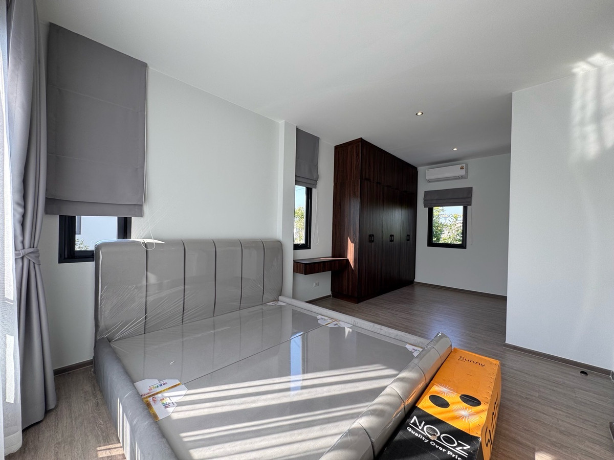 For RentSamut Prakan,Samrong : 💥ForRent💥3Bed •  Grande Pleno Sukhumvit–Bangna 🏡 Near Mega Bangna 🐶🐱 Pet Friendly* Ready to move in ‼️  Fully Furnished ✨