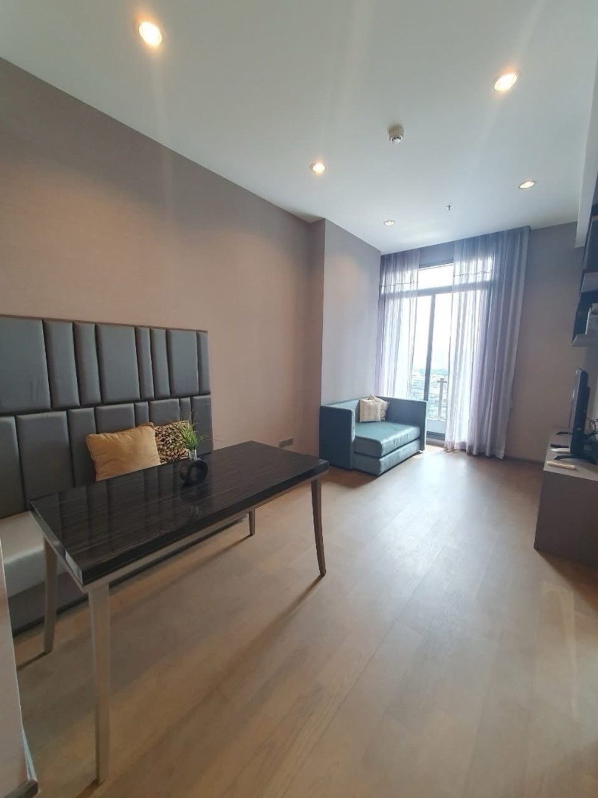 ให้เช่าคอนโดสาทร นราธิวาส : The Diplomat Sathorn.  for rent 0816037454