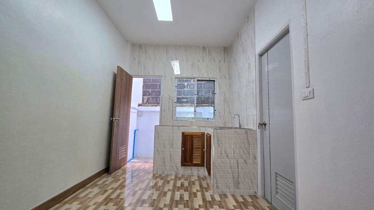 ขายทาวน์โฮมสระบุรี : ขายทาวน์เฮาส์ 2ชั้น พื้นที่ 16 ตร.ว. ถนนเทศบาล 3 ซอย 8 ต.ปากเพรียว อ.เมืองสระบุรี จ.สระบุรี ทำเลทองใจกลางเมืองสระบุรี