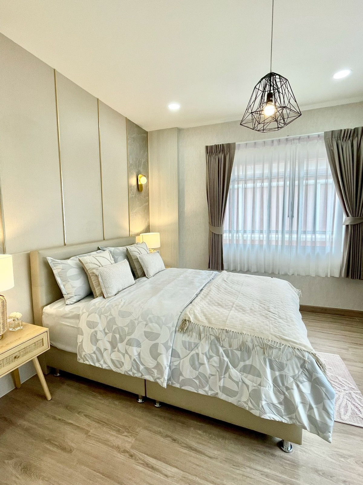 For SaleHousePattaya, Bangsaen, Chonburi : Park Avenue / 3 Bedrooms (For Sale), Park Avenue / 3 Bedrooms (FOR SALE) BEWN073
