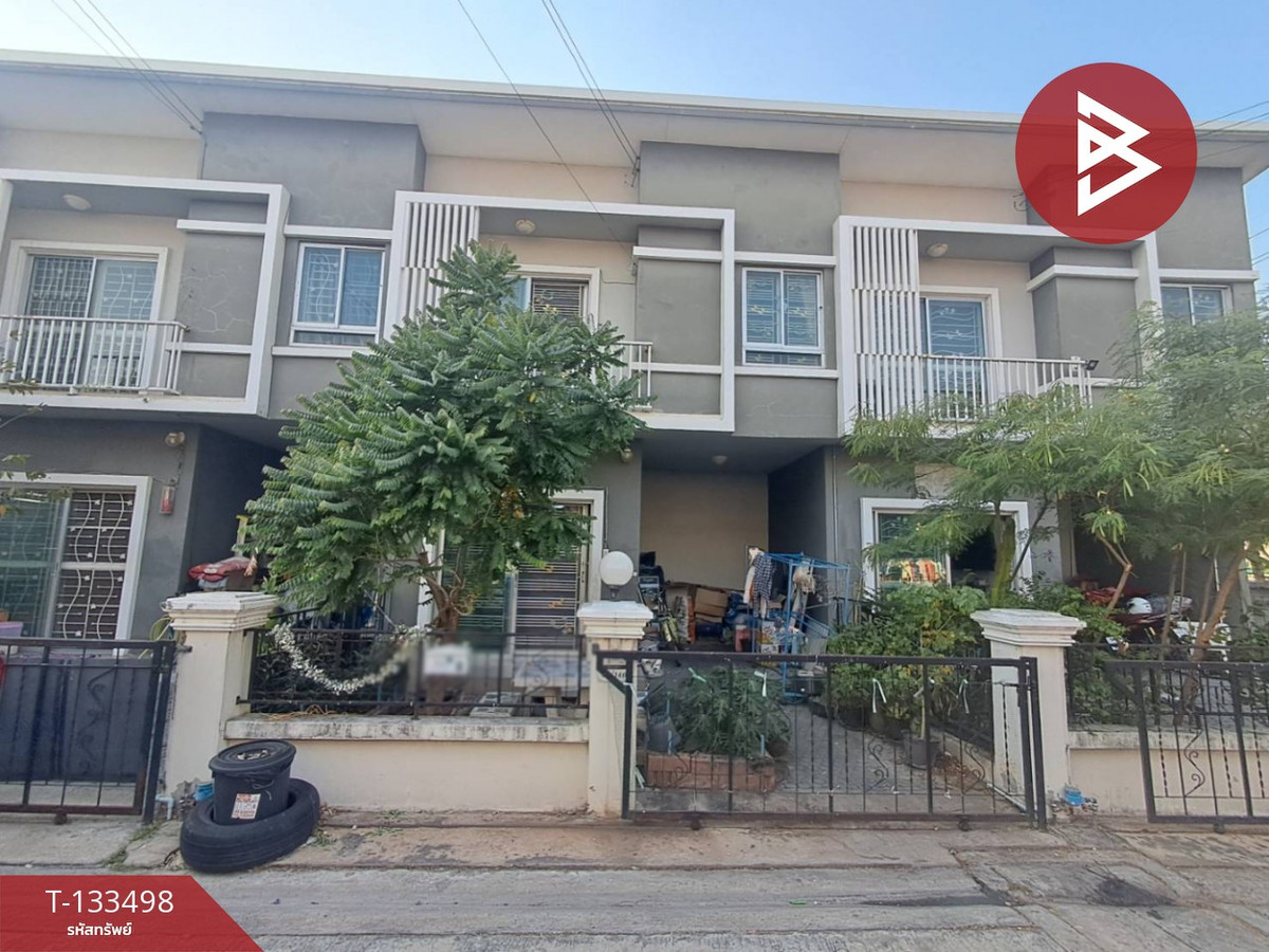 ขายทาวน์โฮมอุทัยธานี : ขายทาวน์เฮ้าส์ 2 ชั้น เนื้อที่ 30 ตารางวา ต.อุทัยใหม่ จ.อุทัยธานี ทำเลดี