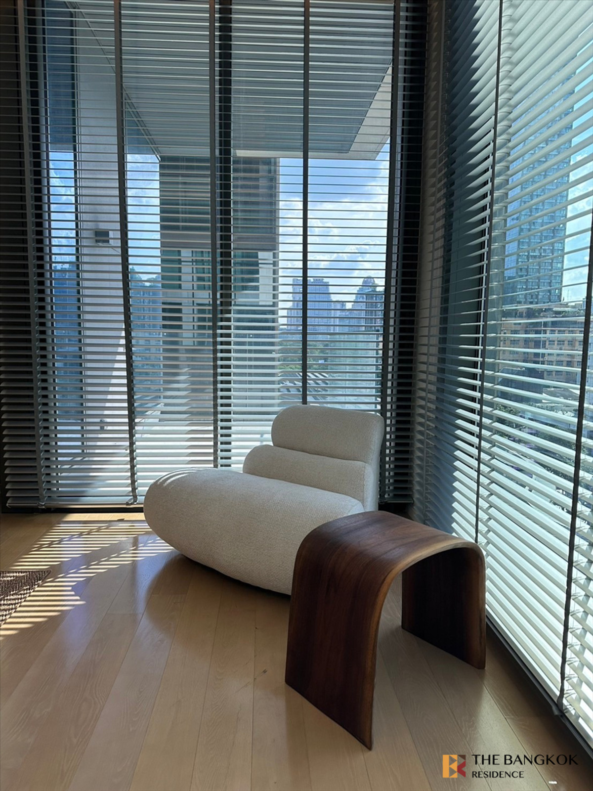 For SaleCondoWitthayu, Chidlom, Langsuan, Ploenchit : 🌳🏙️ Timeless Ultra-Luxury Living in the Heart of Langsuan - Baan Sindhorn near Bts Chidlom