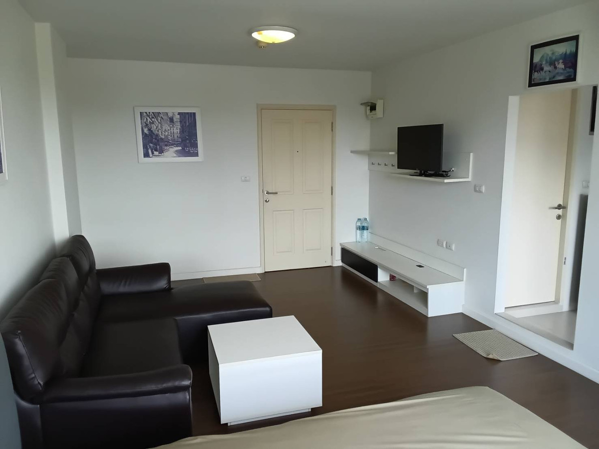 ขายคอนโดหัวหิน ประจวบคีรีขันธ์ : ขายถูกต่ำกว่าราคาประเมิน คอนโด บ้านคุ้นเคย หัวหิน ของแสนสิริ  พร้อมเฟอร์ฯ ครบ  1.64 ล้าน  วิวสระน้ำ และภูเขา  อยู่ใจกลาง หัวหิน  ใกล้ ตลาดซิคาด้า  