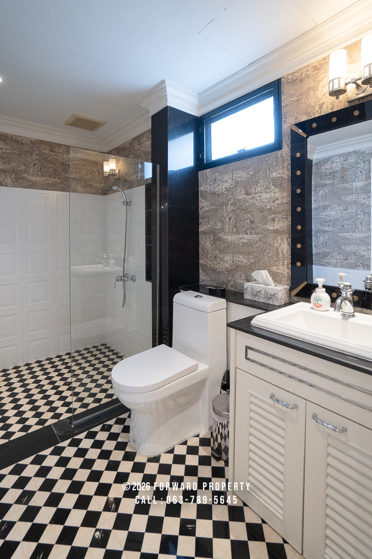 ให้เช่าโฮมออฟฟิศสุขุมวิท อโศก ทองหล่อ : ให้เช่าอาคาร 5 ชั้นทำเลทองหล่อ เหมาะสำหรับอยู่อาศัยหรือทำโฮมออฟฟิศ 