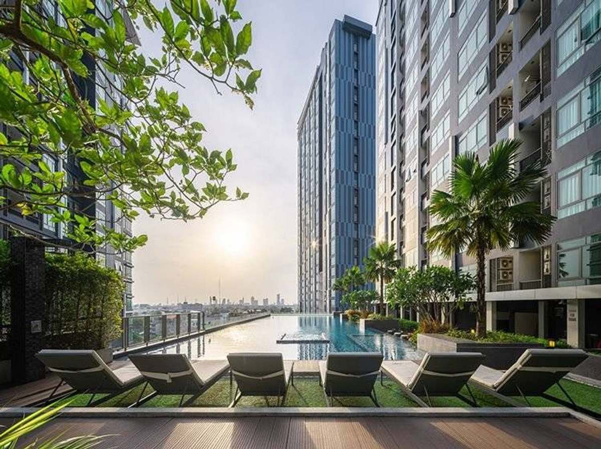 For SaleCondoBang Sue, Wong Sawang, Tao Pun : ✅✅Condo for sale, Metro Sky Bang Sue-Prachachuen, 1 bedroom, 1 bathroom, pool view, price lower than appraisal. Bang Son BTS Station