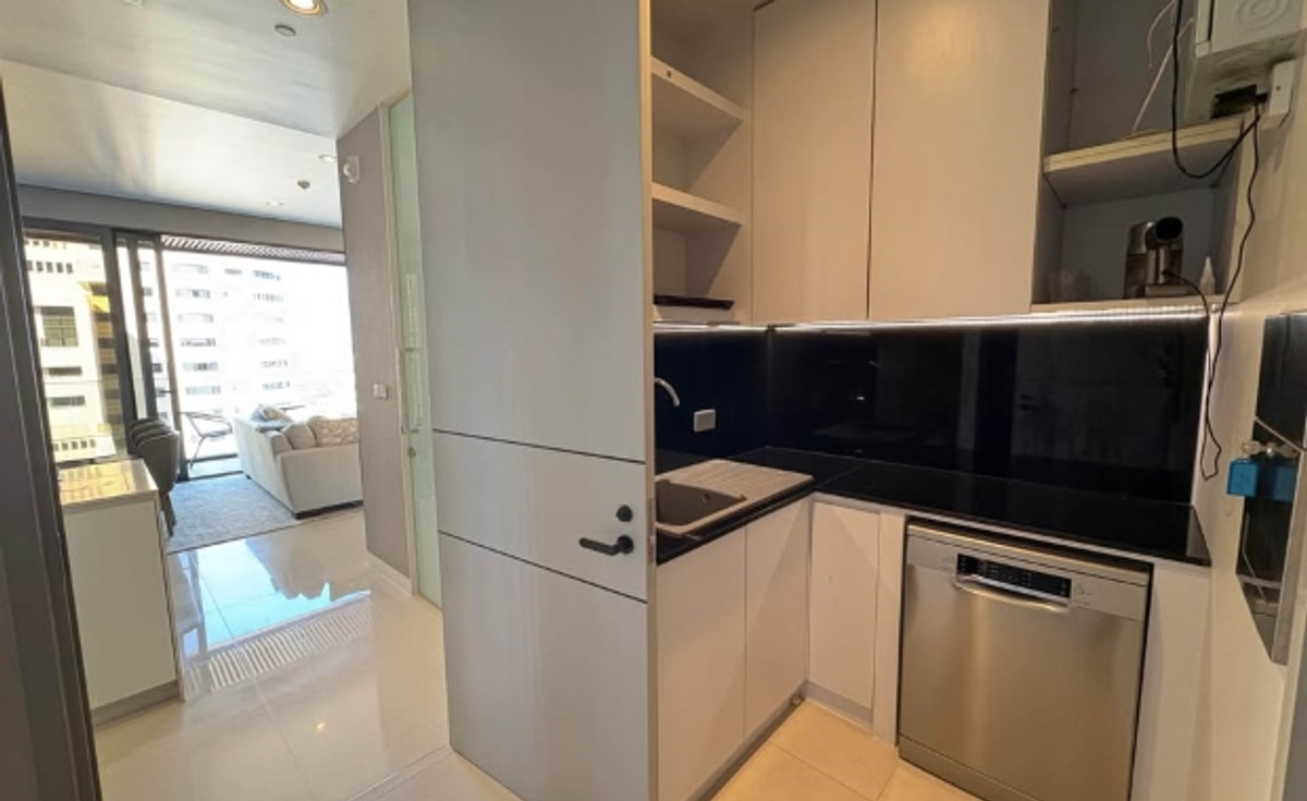 ขายคอนโดสุขุมวิท อโศก ทองหล่อ : 🔥ขายด่วนคอนโด Vittorio Sukhumvit 39 (2 ห้องนอน 3 ห้องน้ำ) 51.5 MB, วิวเมือง