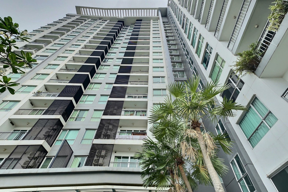 ขายคอนโดท่าพระ ตลาดพลู วุฒากาศ : 🏠✨ เดอะ รูม สาทร - ตากสิน | ขายคอนโด 1 ห้องนอน (HBH-ST-176)