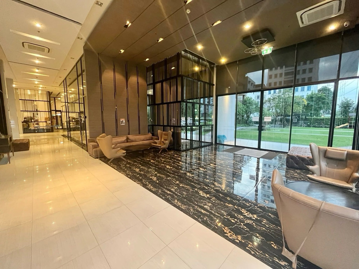 ให้เช่าคอนโดบางซื่อ วงศ์สว่าง เตาปูน : 📍โครงการ : The Parkland รัชดา - วงศ์สว่าง
🚝 ใกล้ : MRT สถานีวงศ์สว่าง 50 เมตร
💵 ราคาเช่า : 15,000 บาท / เดือน