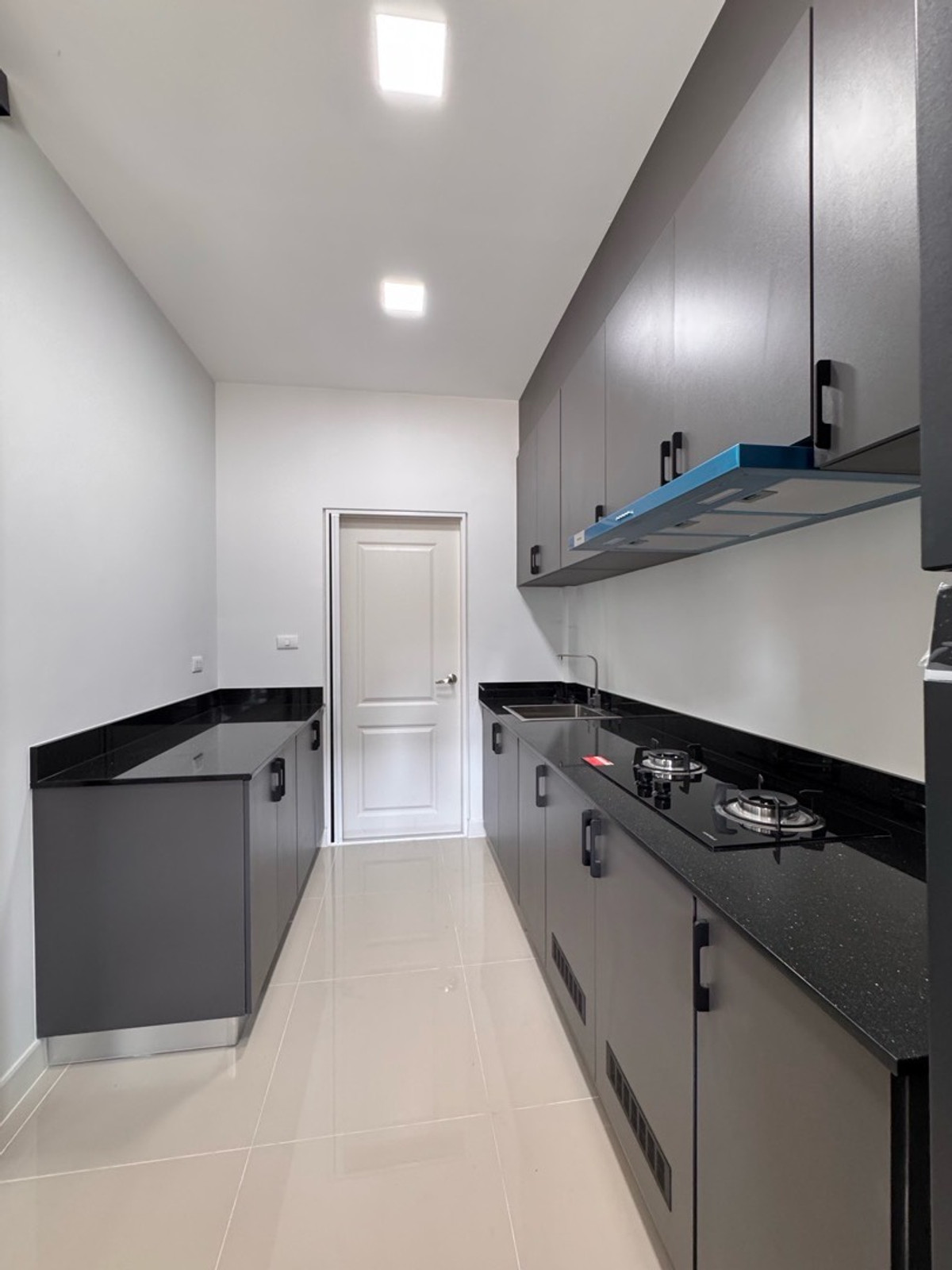 For RentSamut Prakan,Samrong : 💥ForRent💥3Bed •  Grande Pleno Sukhumvit–Bangna 🏡 Near Mega Bangna 🐶🐱 Pet Friendly* Ready to move in ‼️  Fully Furnished ✨