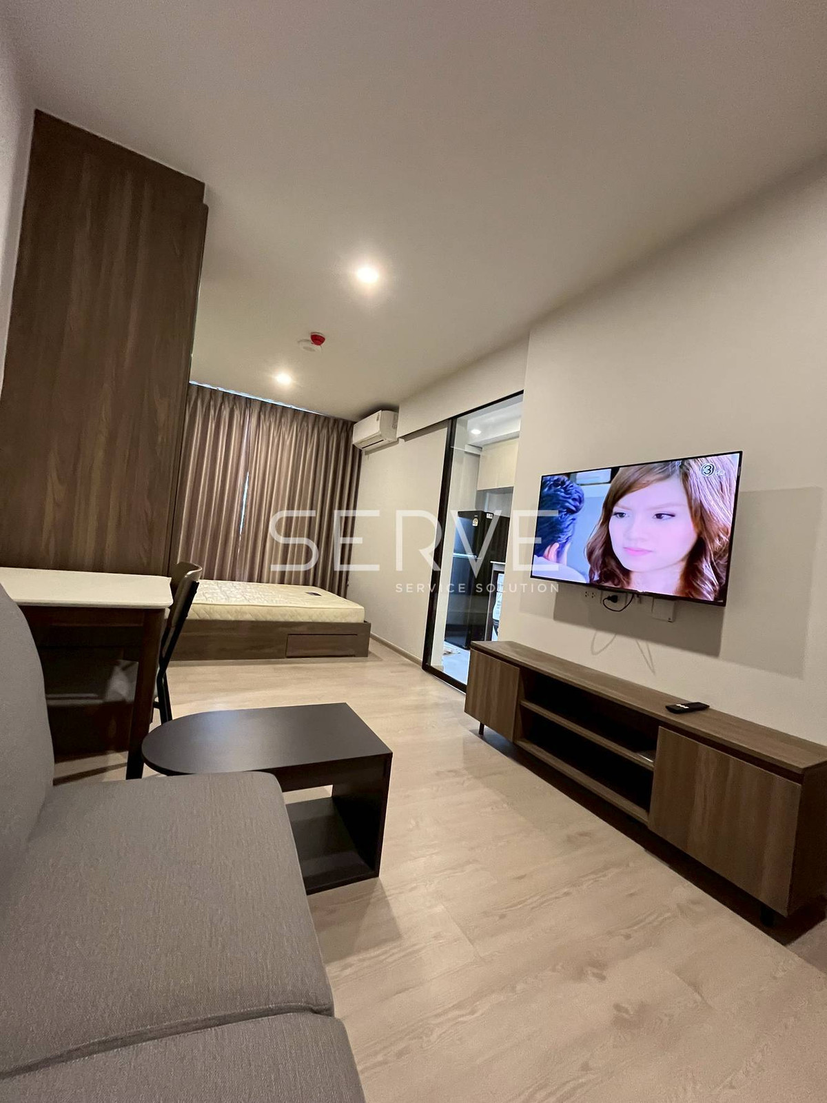 ให้เช่าคอนโดปทุมธานี รังสิต ธรรมศาสตร์ : สตูดิโอ ห้องสวย เฟอร์ฯ ครบ กั้นโซนครั้ว กับคอนโดใหม่ ทำเลดี ติด BTS คูคต 100 ม. ที่ Nue Core Khu Khot Station  / ให้เช่าคอนโด