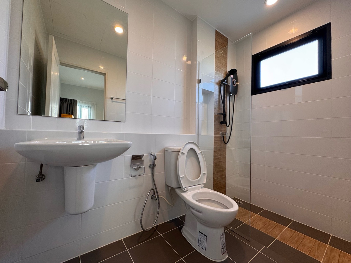 For RentSamut Prakan,Samrong : 💥ForRent💥3Bed •  Grande Pleno Sukhumvit–Bangna 🏡 Near Mega Bangna 🐶🐱 Pet Friendly* Ready to move in ‼️  Fully Furnished ✨