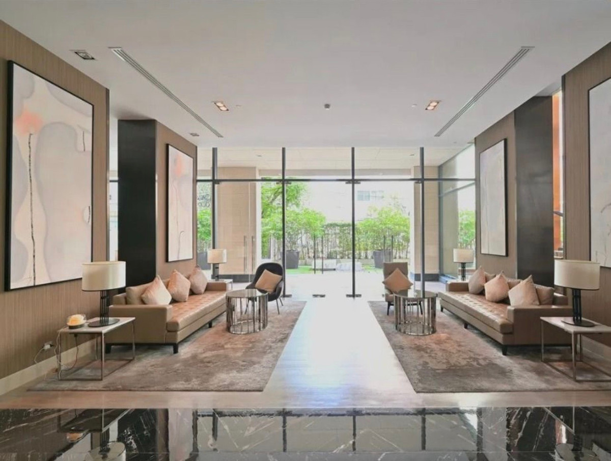 ให้เช่าคอนโดสุขุมวิท อโศก ทองหล่อ : ✨ Luxury Condo for Rent – The Esse Asoke  วิวเมืองเต็มตา โปร่ง โล่ง เป็นส่วนตัว