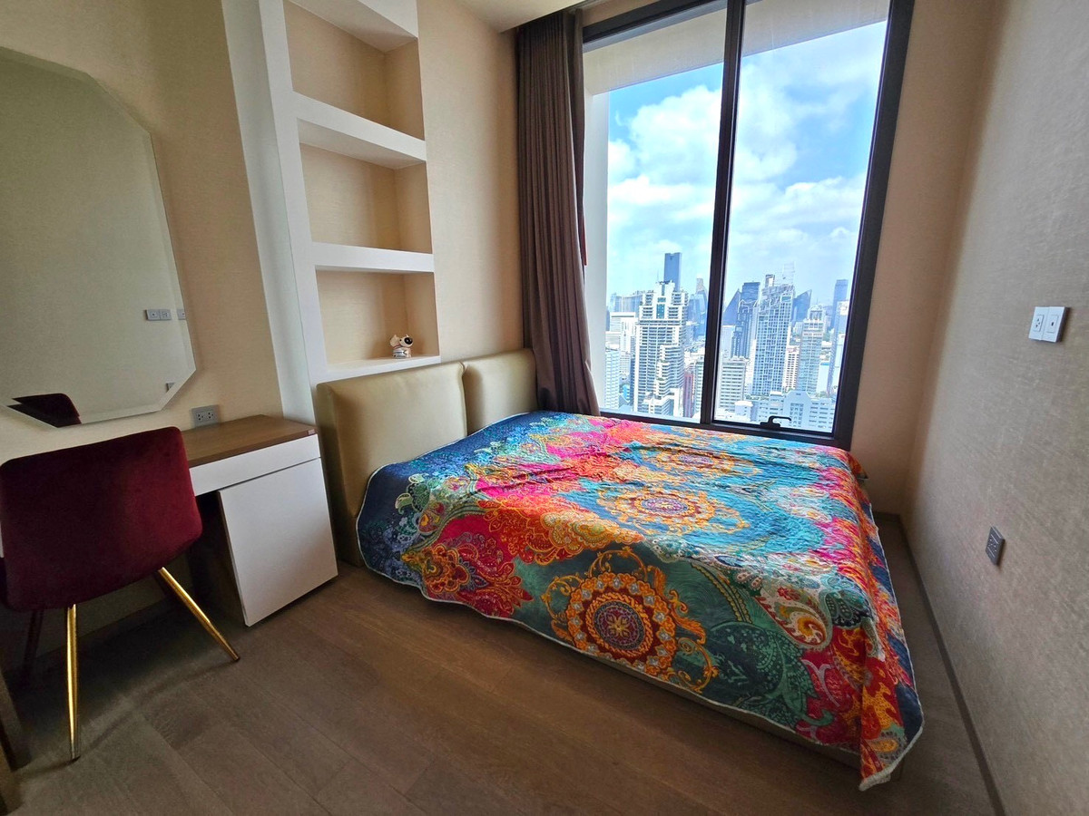 For RentCondoSukhumvit, Asoke, Thonglor : Condo for rent, The Esse Asoke, fully furnished. Ready to move in, beautiful view, no buildings blocking it.