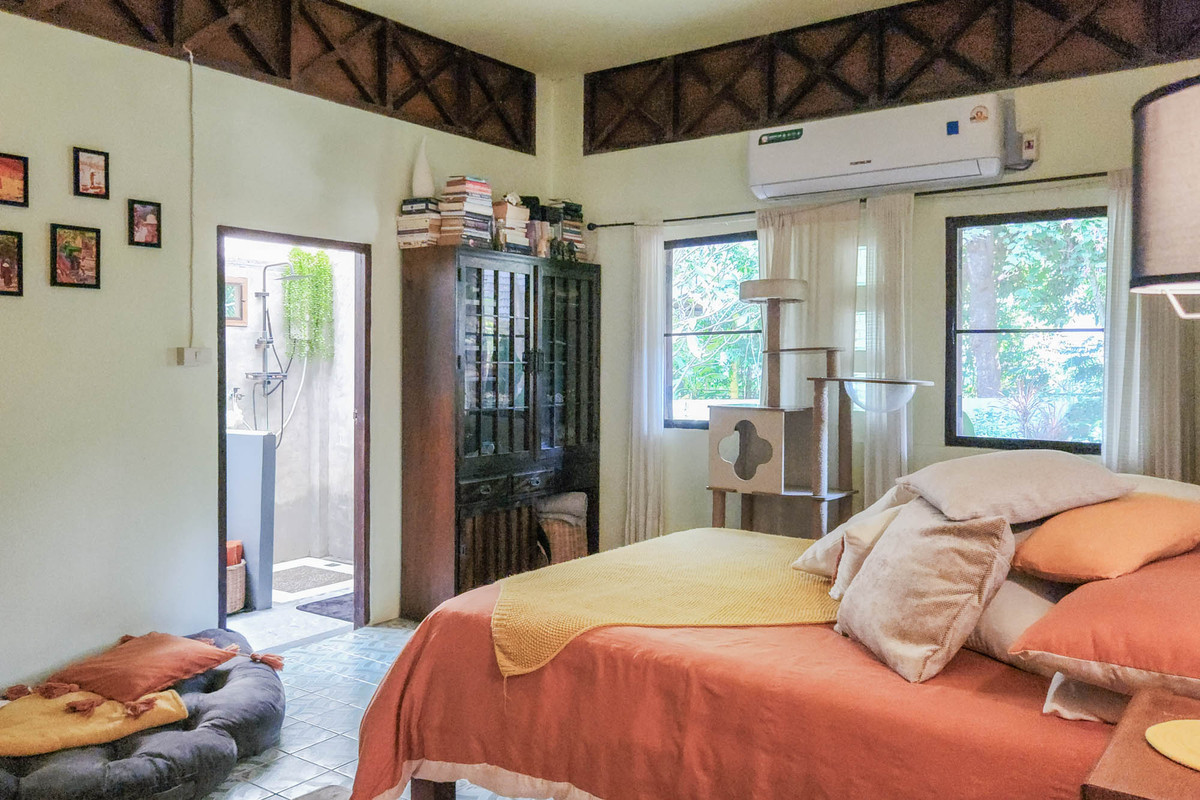 ขายบ้านเชียงใหม่ : บ้านรีสอร์ตหลายหลัง บนที่ดินขนาดใหญ่ ร่มรื่น ใกล้สนามบิน หนองควาย, เชียงใหม่